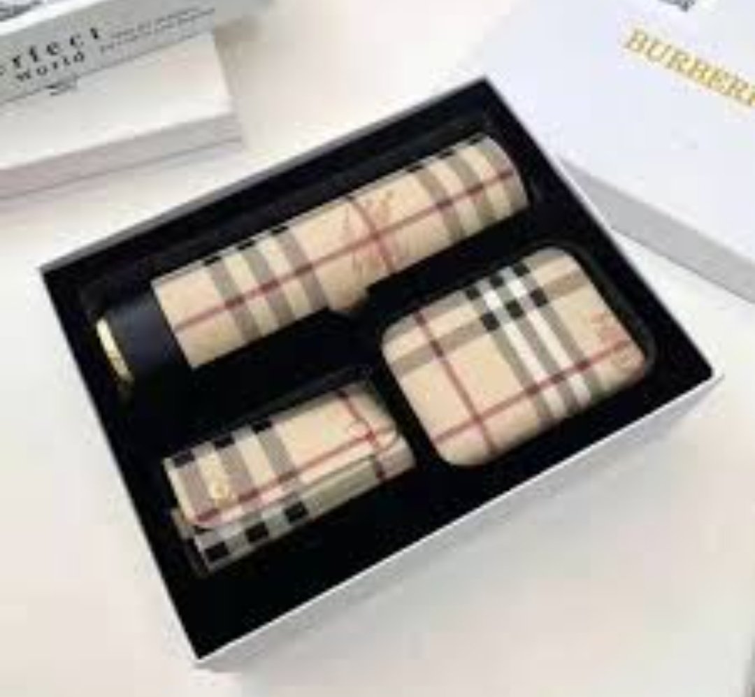 Thermos Tumbler & Wallet & Keyholder Set - Image 3 of 9